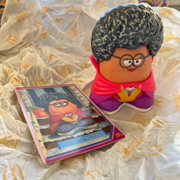 McDonald’s Kerwin Frost Don Bernice Collectible Nugget - Picture 2 of 3